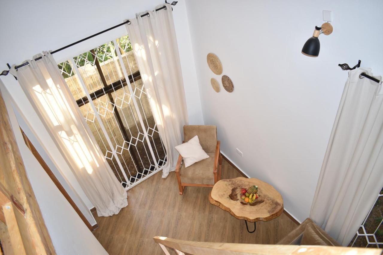 아루샤 Tiny House With Amazing View 아파트 외부 사진